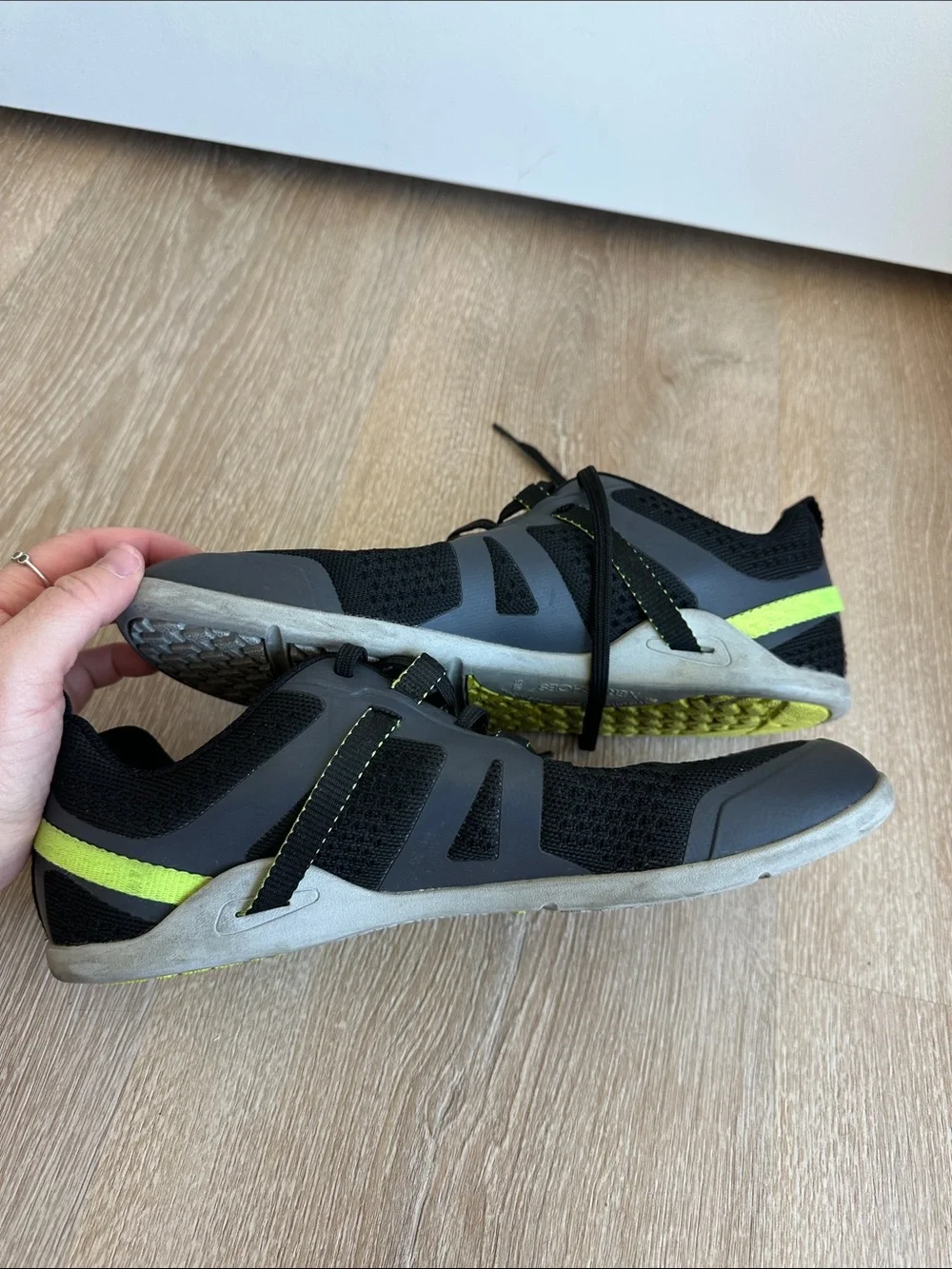 Xero Shoes Men's Barefoot Running Shoes Size 8.5 Black Minimalist Zero Drop